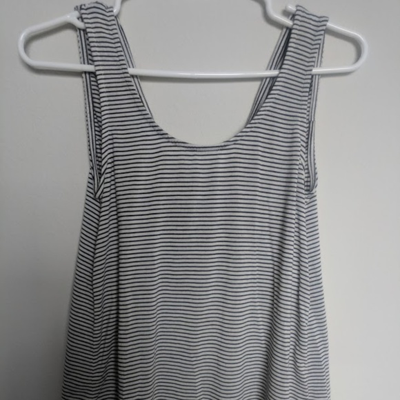 Francesca's Blk/White Stripe CrissCross Back Tank - Picture 5 of 6